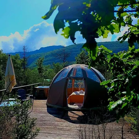 Bulle En Bois Sous Les Etoiles Luxury tent Champfromier